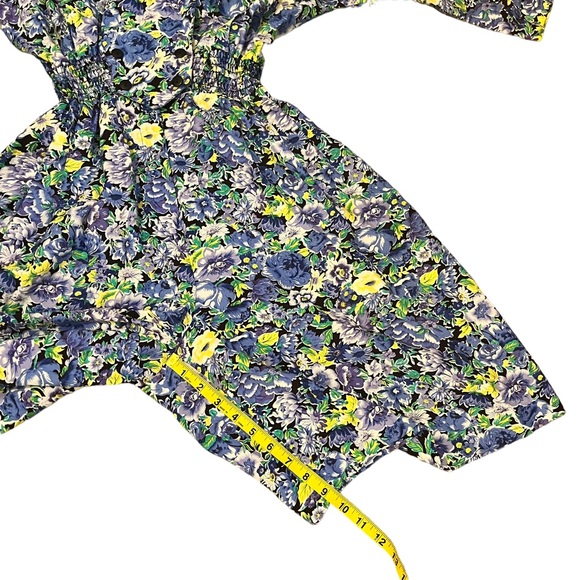 J.R. Petite by Joseph Ribkoff 80s 90s Floral Romper with Collar & Cinched Waist - Picture 13 of 16